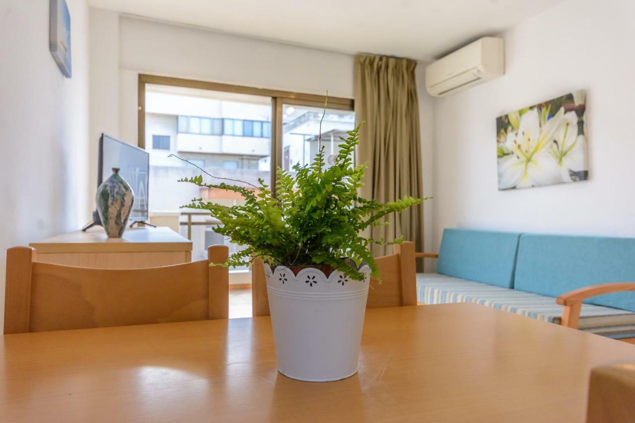 Sant Jordi Zeus Basic Apartment Salou Exterior foto